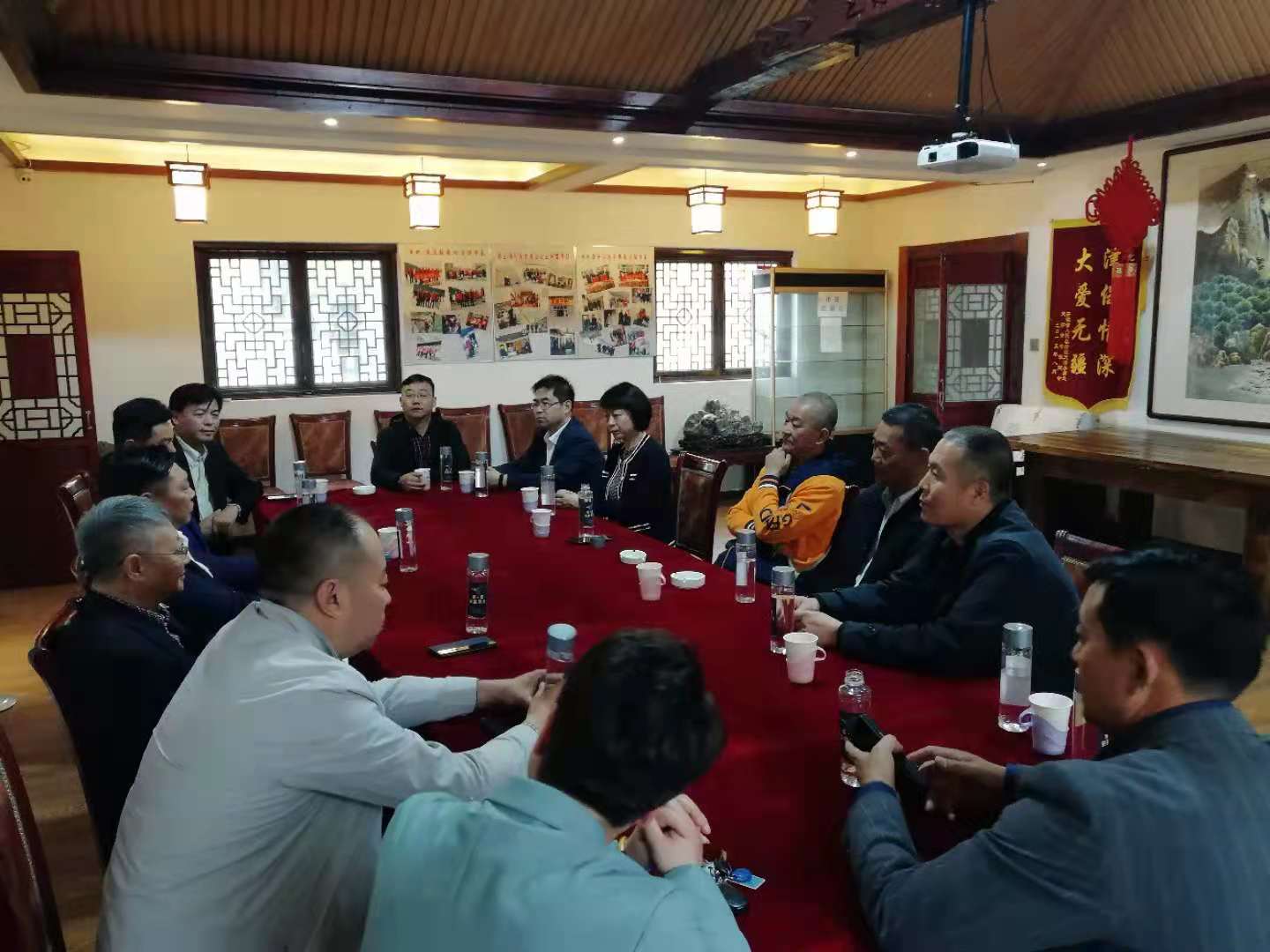 保定市工商联领导莅临保定安徽商会考察指导工作