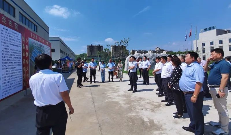 副1.jpg