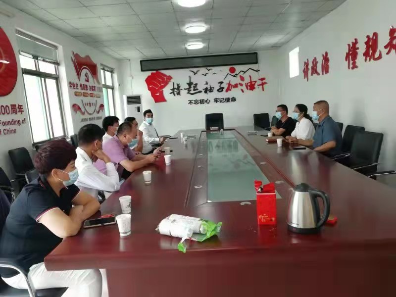 座谈1.jpg